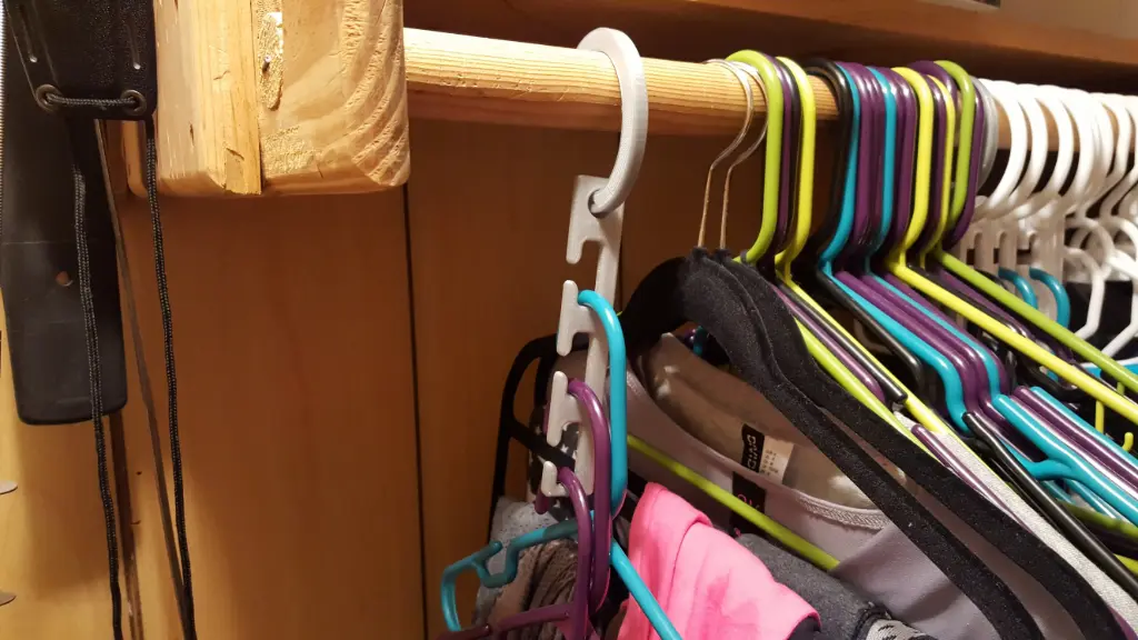 Multi Hanger Hock