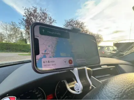 Car clip
